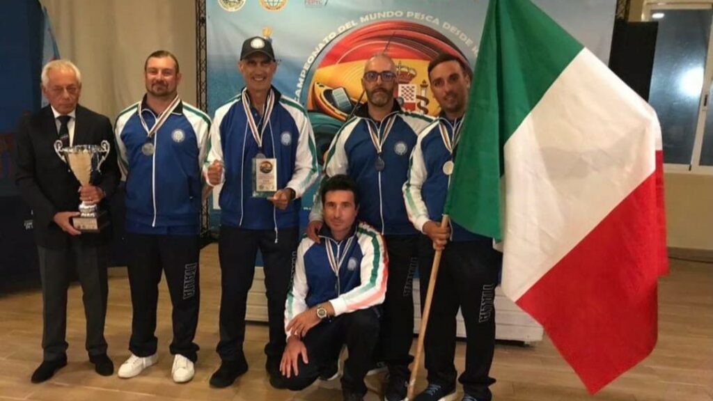 Mondiale di Kayak Fishing in Mare: nella prima edizione un bronzo per l'Italia